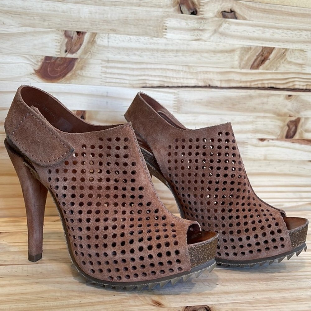 Pedro Garcia Candela Suede Slingback Heels Sz 36/6